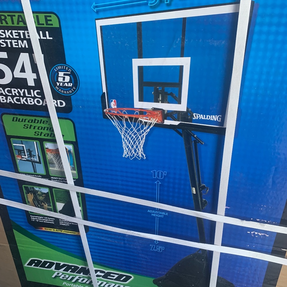 Spalding Basketball hoop